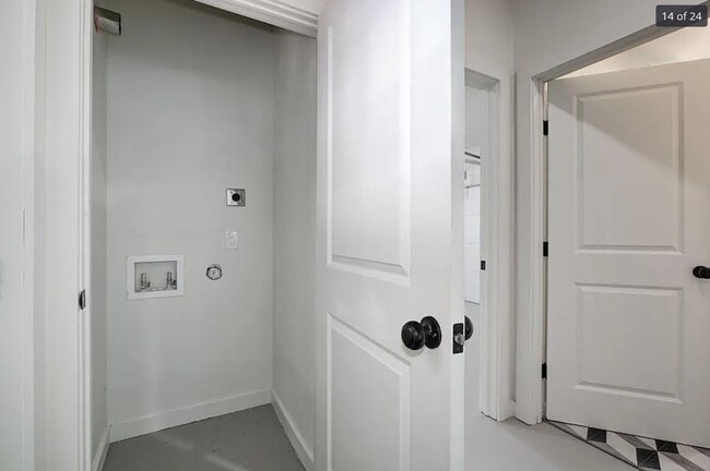 Building Photo - 4718 Depew Ave