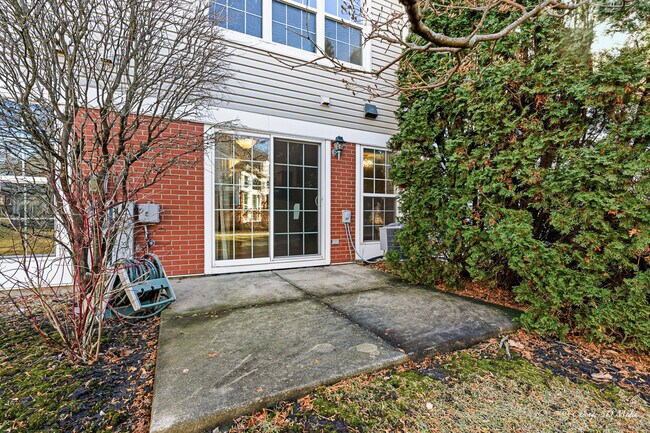 Building Photo - 812 Old Checker Rd