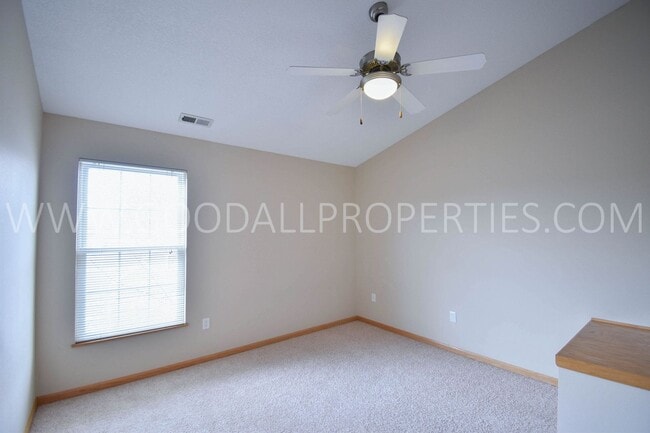 Building Photo - 4319 153rd St