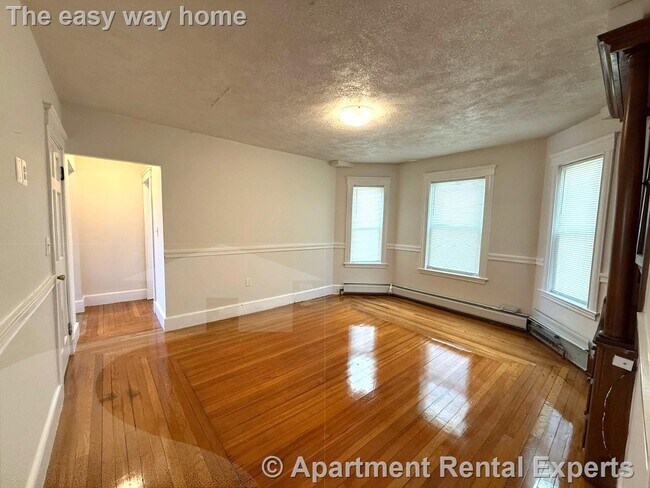 Building Photo - 441 Broadway