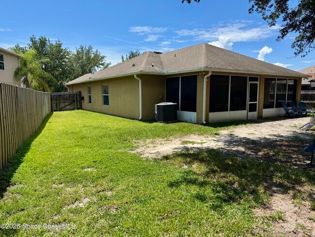 Building Photo - 3850 Aria Dr