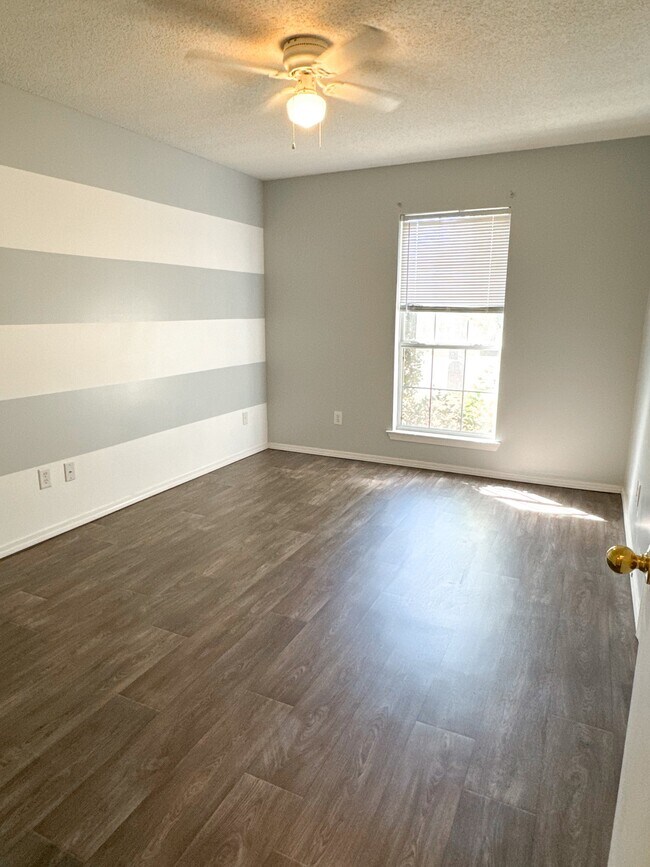 Building Photo - 1456 Champion Cove