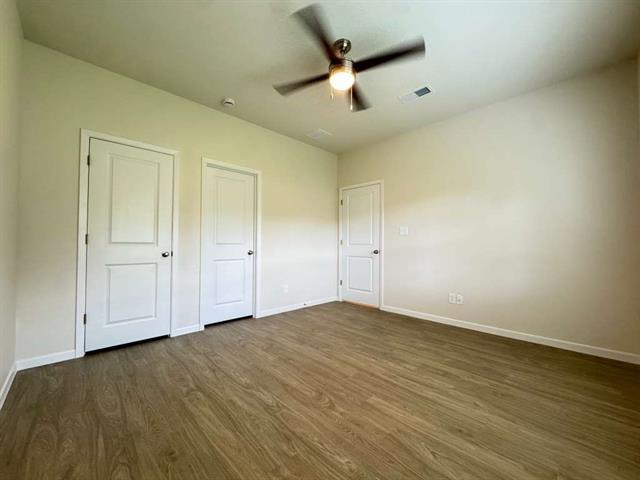 Building Photo - 1219 S Austin St