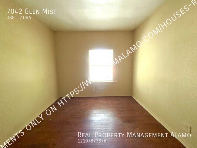 Building Photo - 7042 Glen Mist