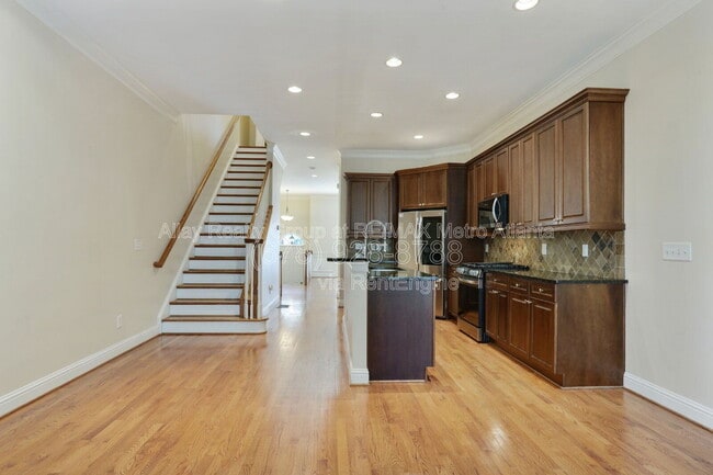 Building Photo - 2675 Rivers Edge Dr NE