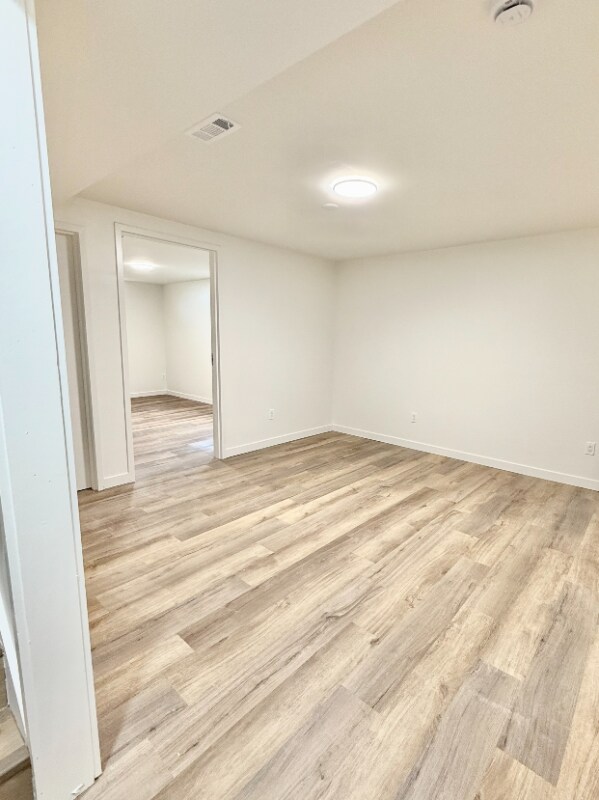 Building Photo - 6386-6386 Shelton Ct