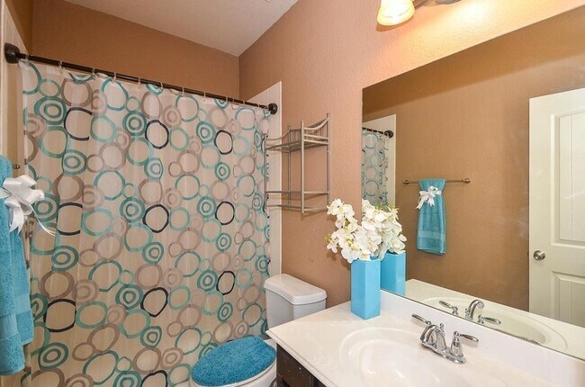 Building Photo - 6103 Grassy Haven Ln