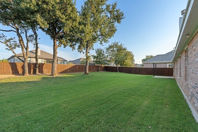 Building Photo - 3733 Cecelia Ln