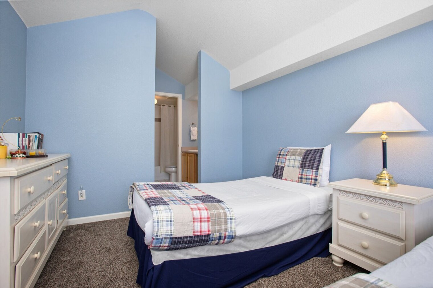 Building Photo - 1204 Mountain Village Cir