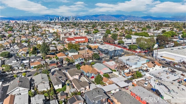 Building Photo - 122 W 53rd St