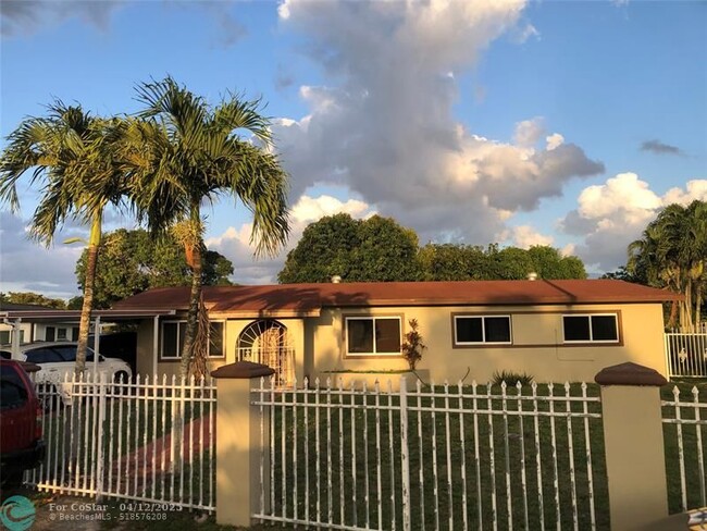Building Photo - 12975 NW 18th Ct