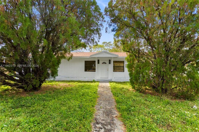 Building Photo - 6200 Fletcher St