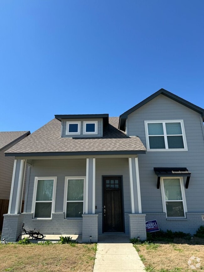 Building Photo - Coming Soon!!!! 3/2/2 GODLEY ISD
