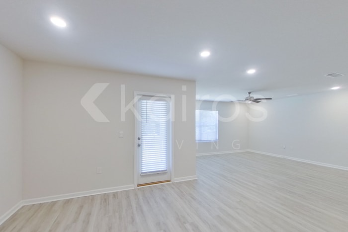 Building Photo - 4734 Malay Cir