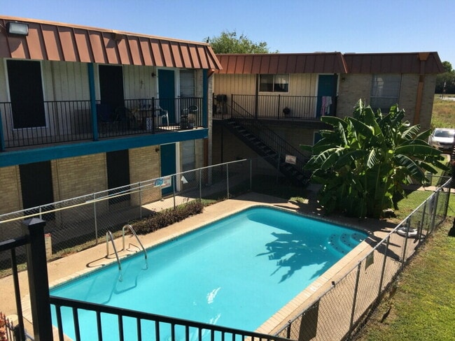 Primary Photo - Move in Special - Close to Lackland AFB