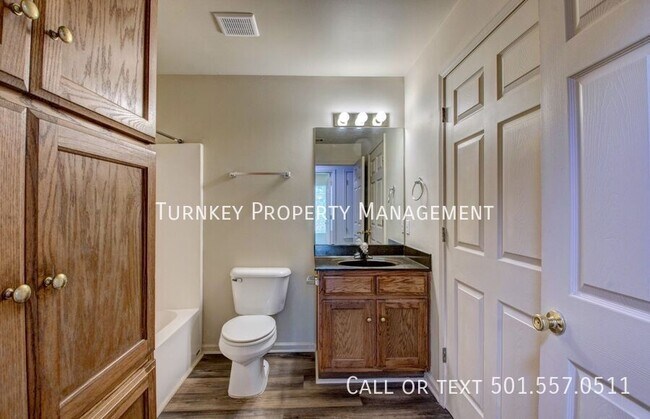 Building Photo - 5557 Springvale Rd