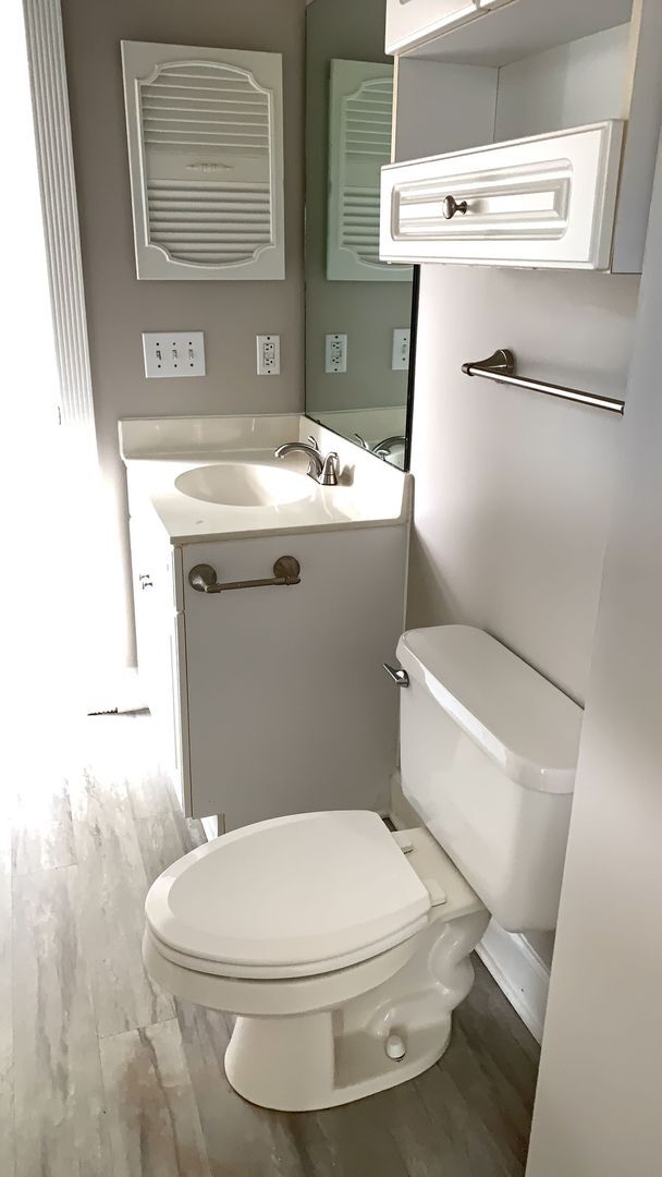 Building Photo - AUGUST SPECIAL!! 1-Bedroom, 1-Bathroom, condo