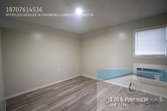 Building Photo - 1708 Pineview St