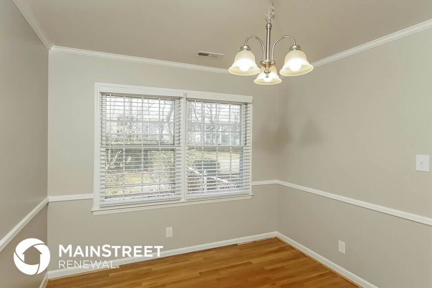 Building Photo - 509 Leawood Dr