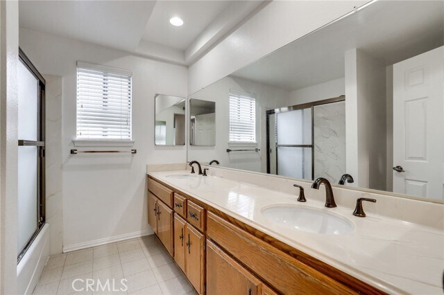 Building Photo - 24041 Jacana Cir