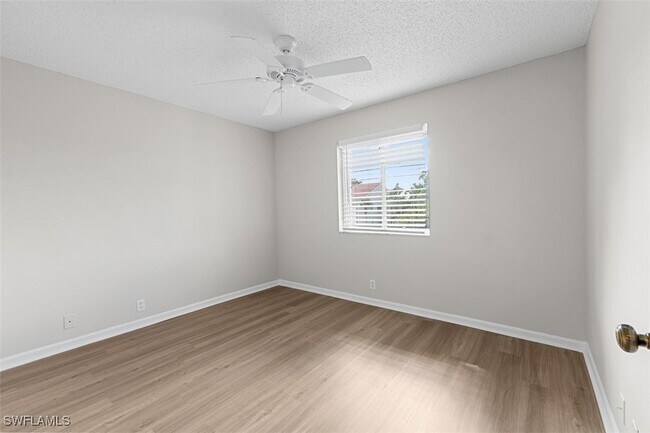 Building Photo - 7785 Esmeralda Way