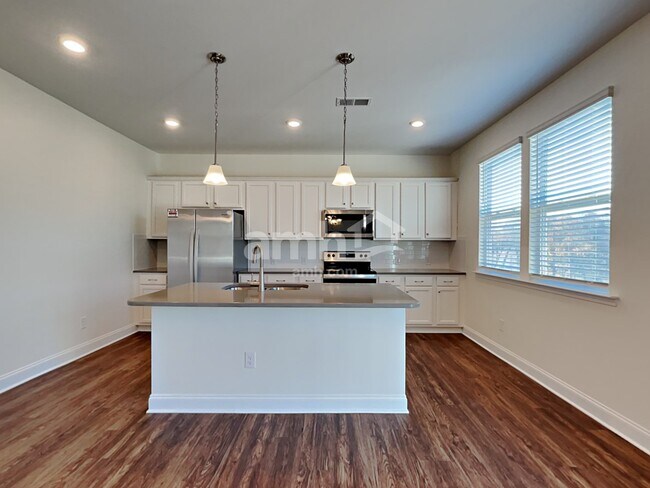 Building Photo - 3891 Chivalry Drive