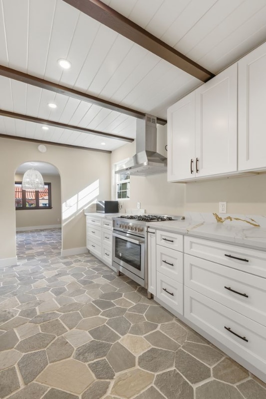 Building Photo - 3608 Wilshire Terrace