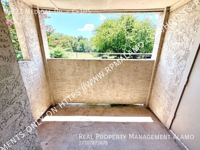 Building Photo - 5322 Medical Dr