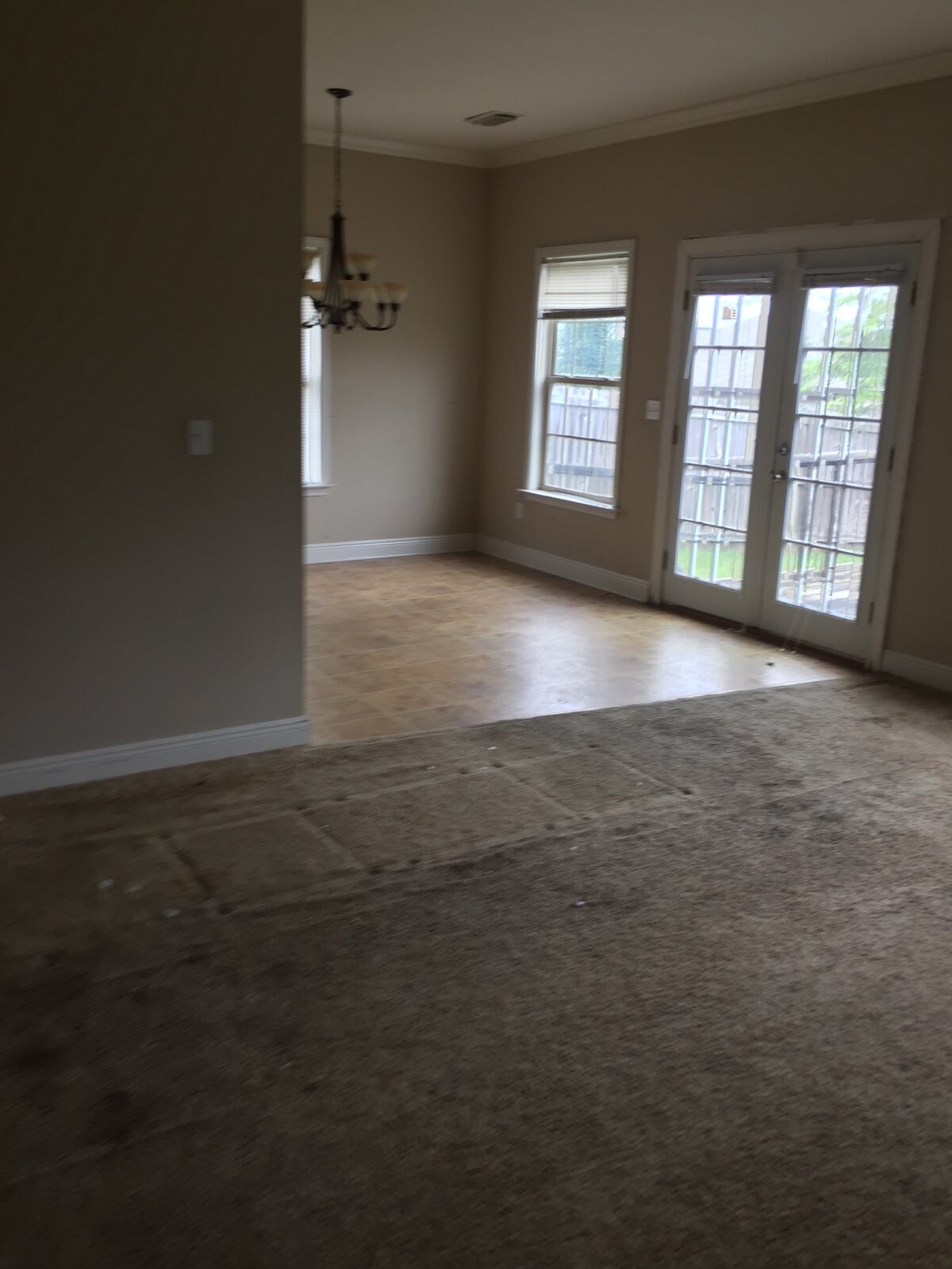 Building Photo - 331 Split Rail Dr