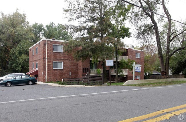 Primary Photo - Candlewood Apartments