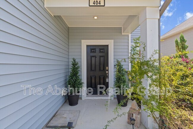 Building Photo - 404 Avery Glenn Way