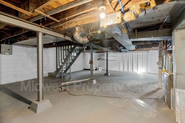 Building Photo - 3410 McKibbon