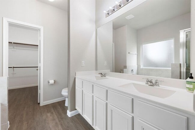 Building Photo - 23603 Goodfellow Dr