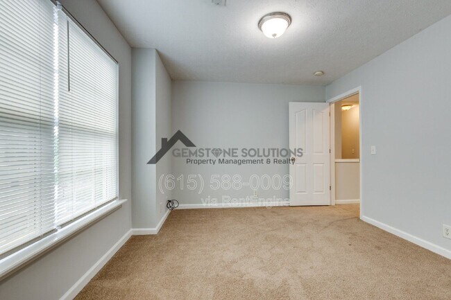 Building Photo - 1033 Cheryl Ln