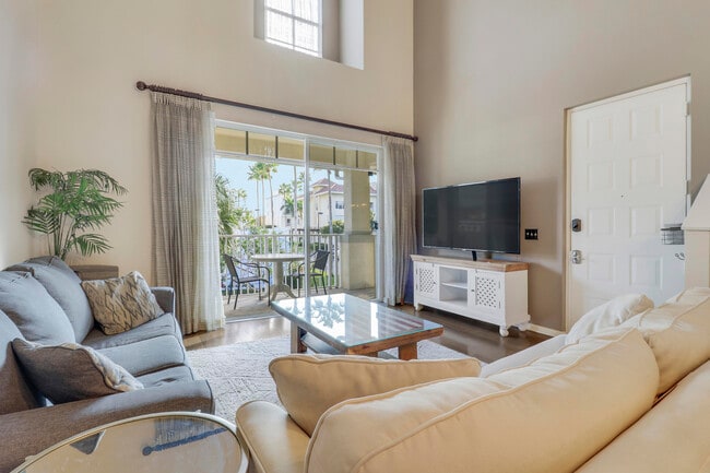 Building Photo - 1152 University Blvd