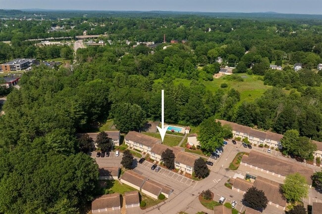 Building Photo - 56 Durham Rd