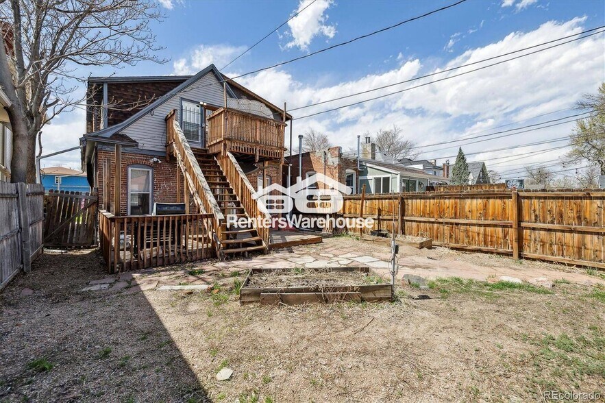 Building Photo - 308 Inca St