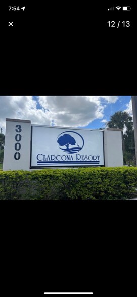 Building Photo - 3000 Clarcona Rd