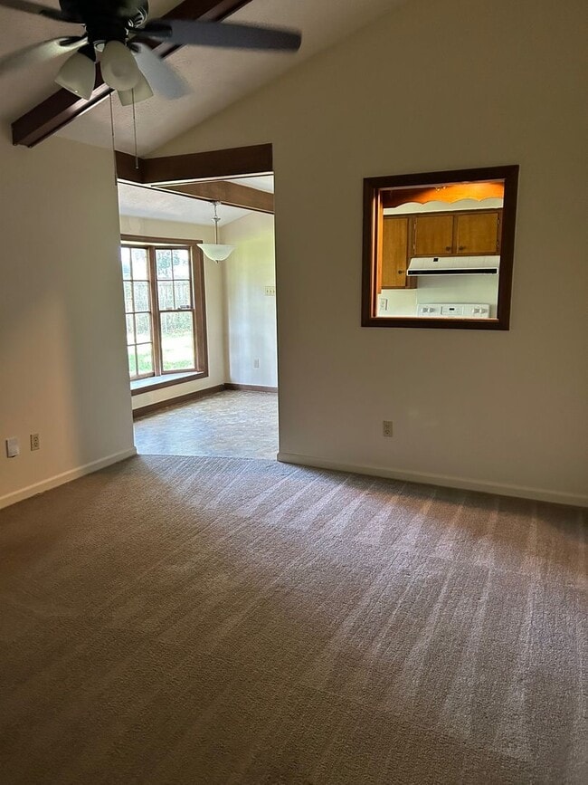 Building Photo - Southside Savannah -Windsor Forest West