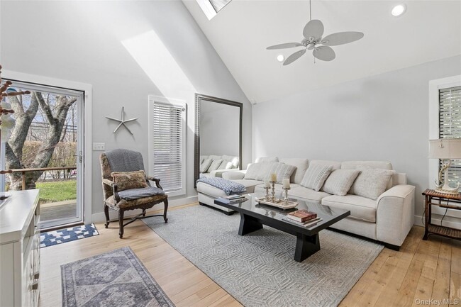 Building Photo - 131 Lewis Rd