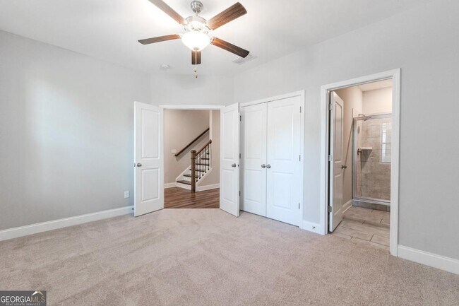 Building Photo - 5051 Pinckney Ln