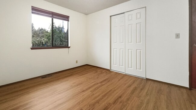 Building Photo - Charming Home with Serene Garden Retreat