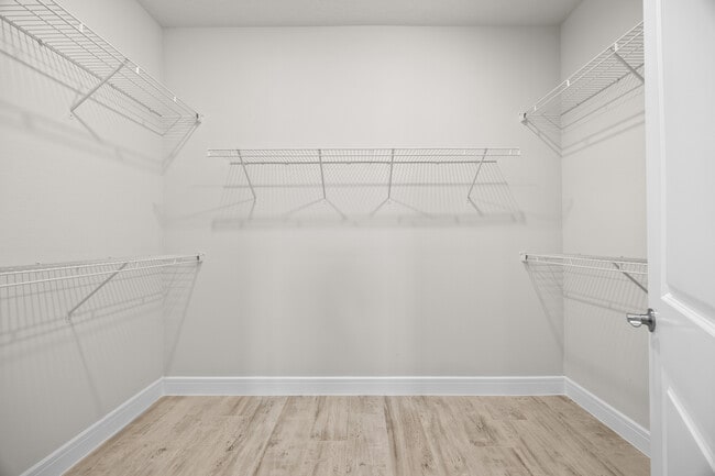 Building Photo - 10364 Shive Island Ct