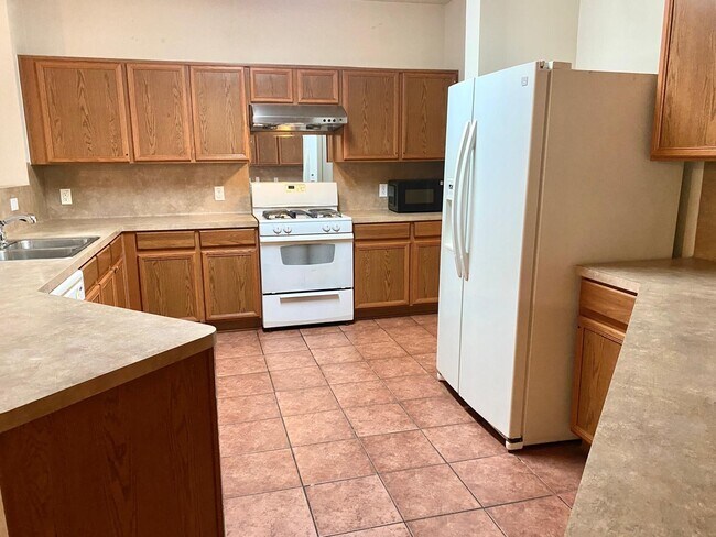 Building Photo - 518 Remington Chase Ct