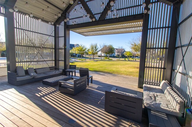 Building Photo - 18610 Parkland Square Pl