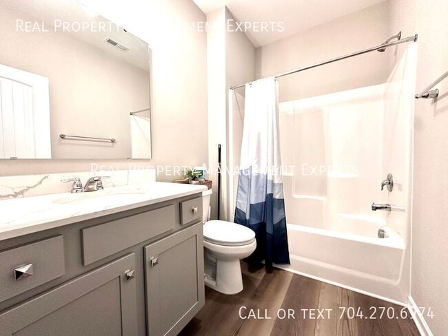 Building Photo - 6511 Wildbrook Dr