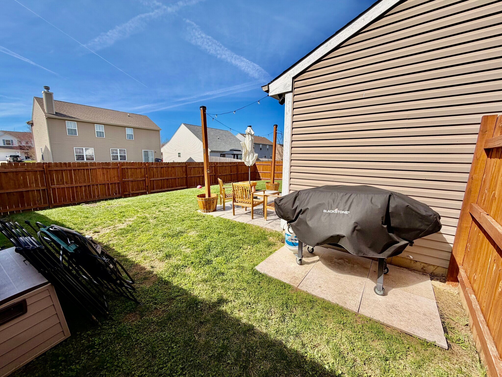 Building Photo - 3230 Monterey Dr