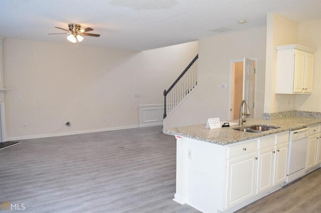 Building Photo - 3625 Gainesway Ct NW