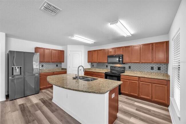 Building Photo - 11908 Winterset Cove Dr