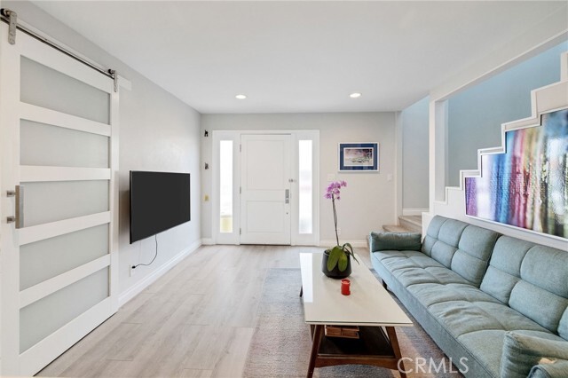 Building Photo - 208 Longfellow Ave